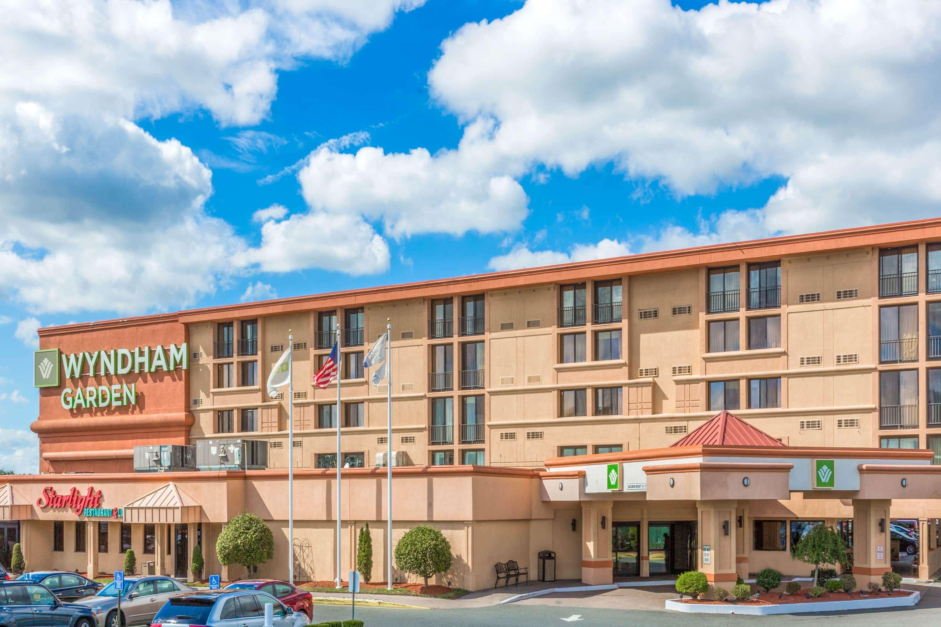 Wyndham Garden Hotel Newark Airport Eksteriør billede