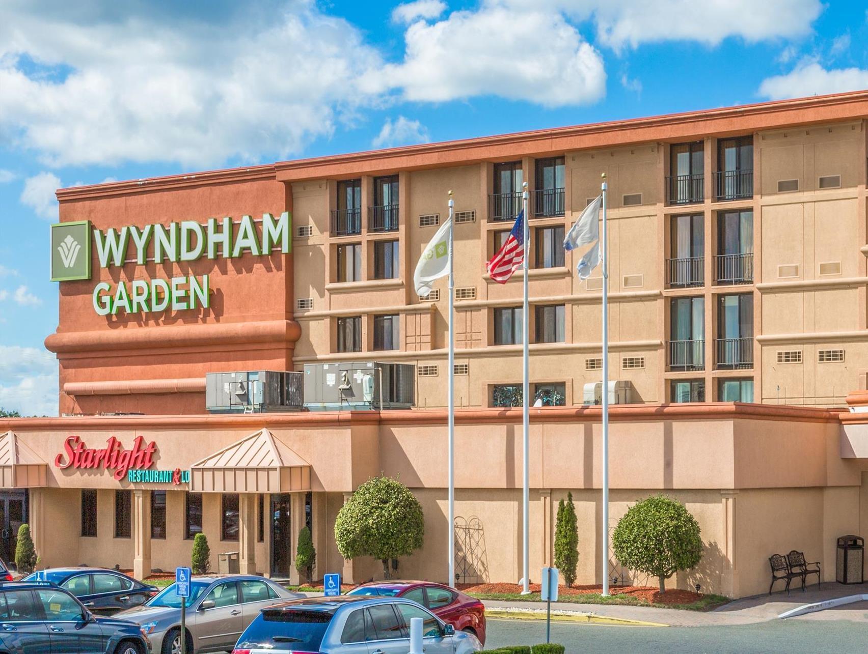 Wyndham Garden Hotel Newark Airport Eksteriør billede